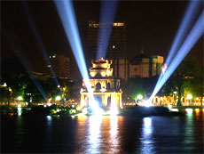 Hanoi-Vientiane-Paris TV link presents Hanoiâ€™s anniversary
