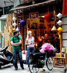 Tours to Hanoi step up for millennium 