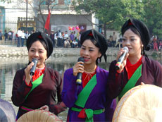 Vietnamese folk singing in â€œBest of Asia 2010â€ 