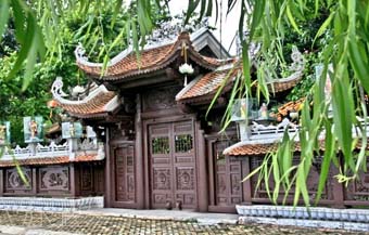 The Ancient Pagoda of Van Nien