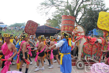 Village Festivals - Cultural Beauty of Vietnamese Community