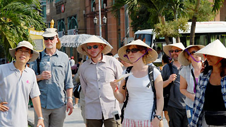 HCM city targets 4.1 million int'l visitors in 2013