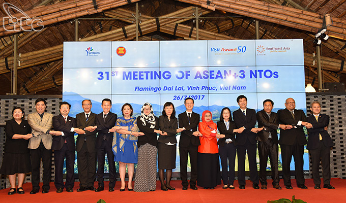 ASEAN and China, RoK, Japan, India discuss on strengthening tourism cooperation