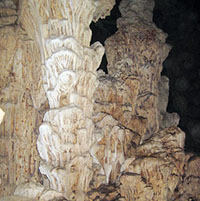 Ba hang động đẹp vừa mới được phát hiện tại Quảng Bình