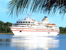 Nha Trang đón chuyến tàu biển quốc tế đầu tiên trong năm 2010