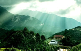 Lạng Sơn phát triển du lịch Mẫu Sơn gắn với bảo vệ môi trường
