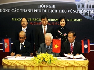 Việt-Lào-Campuchia phát triển du lịch tiểu vùng Mekong