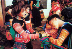 Tuần Văn hóa du lịch lễ hội chợ tình Khau Vai 2012