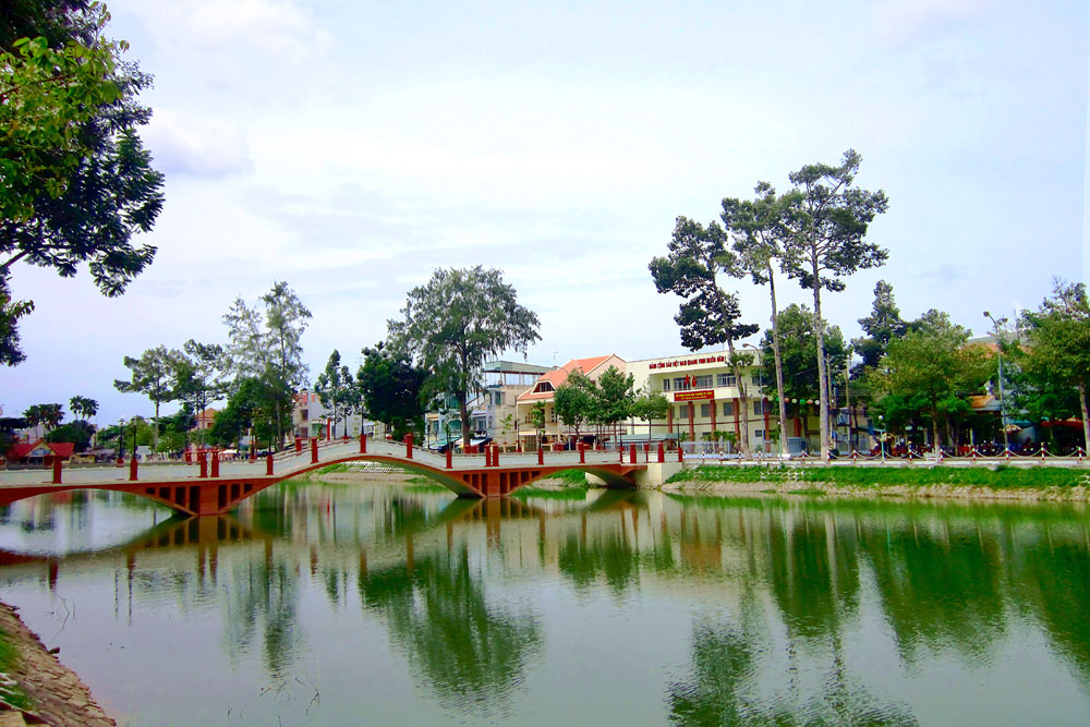 Hồ Nguyễn Du 